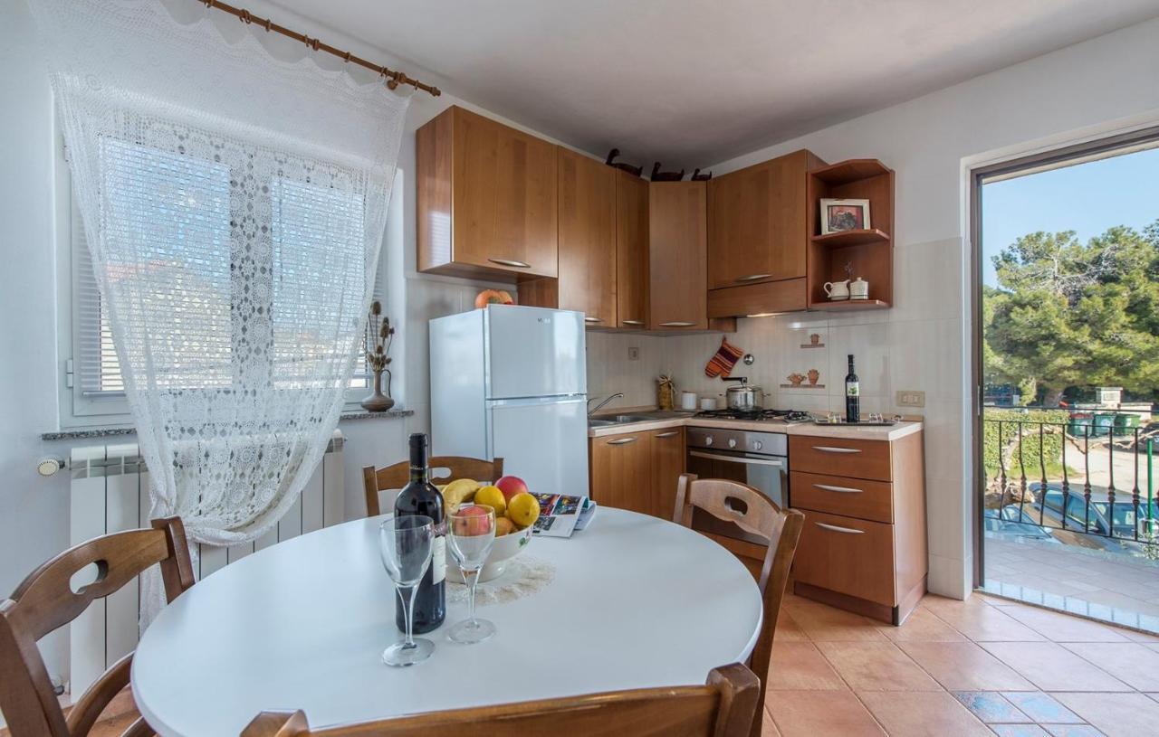 Apartment Complex Orzan Lovrecica Zewnętrze zdjęcie
