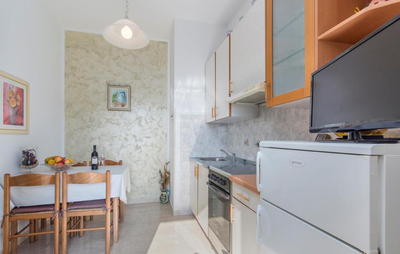 Apartment Complex Orzan Lovrecica Zewnętrze zdjęcie