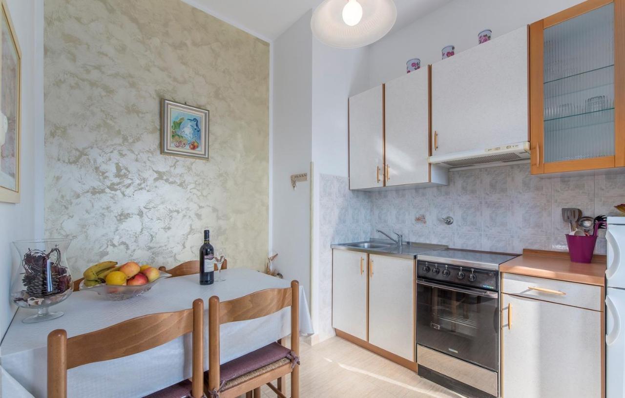 Apartment Complex Orzan Lovrecica Zewnętrze zdjęcie